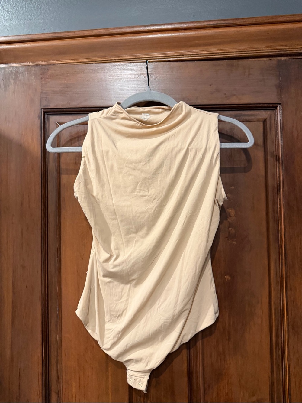 SKIMS Sleeveless Mock Neck Bodysuit - Beige/Cream